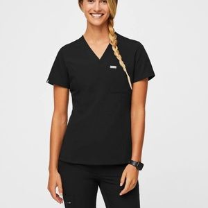 Figs Scrub Top